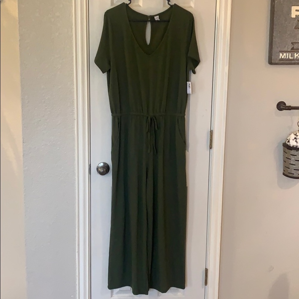 NWT Old Navy Jumpsuit